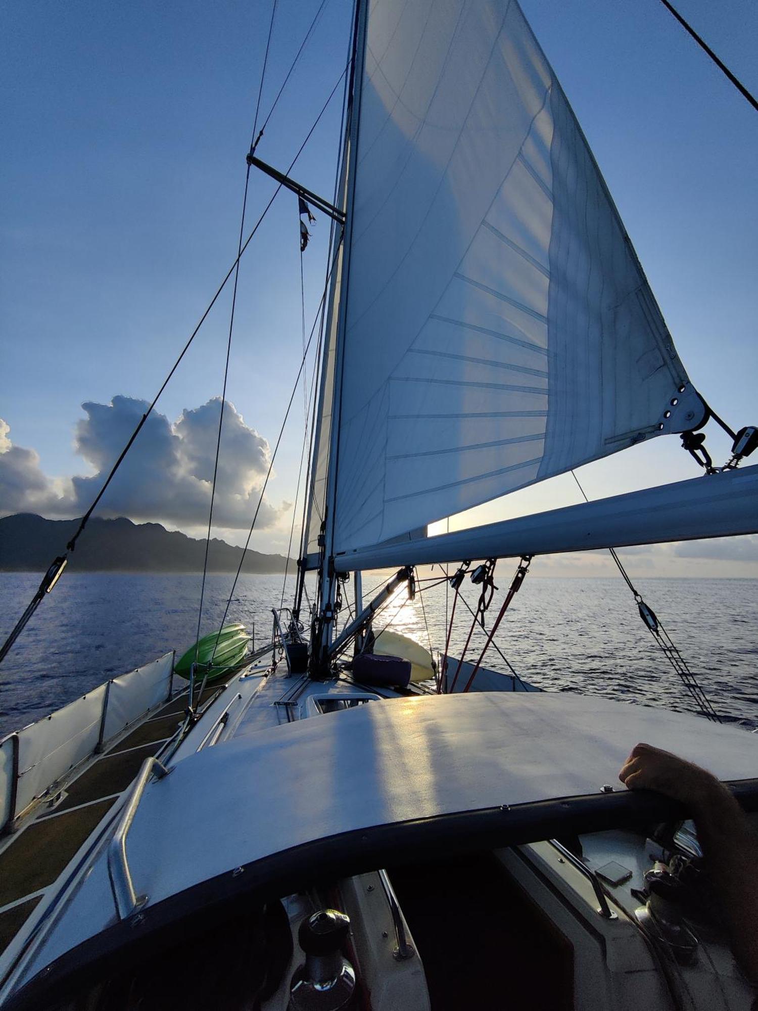 2 Nuits Insolites & 1 Excursion Voile A Bord Du Voilier Mori Ora Moorea Εξωτερικό φωτογραφία
